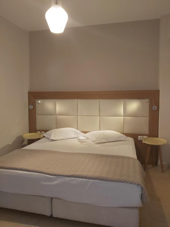 Villa Roussa City Center Fira  Eksteriør bilde