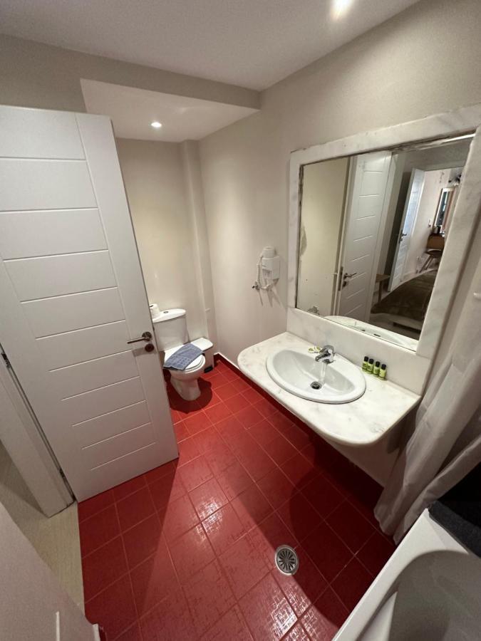 Villa Roussa City Center Fira  Eksteriør bilde