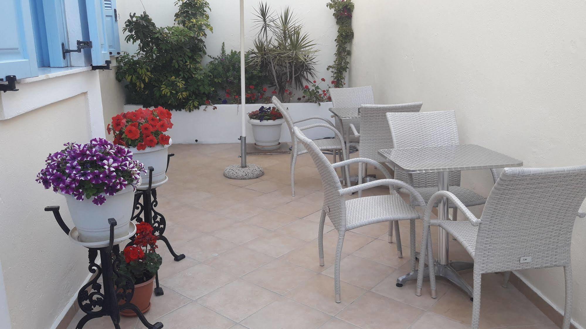 Villa Roussa City Center Fira  Eksteriør bilde