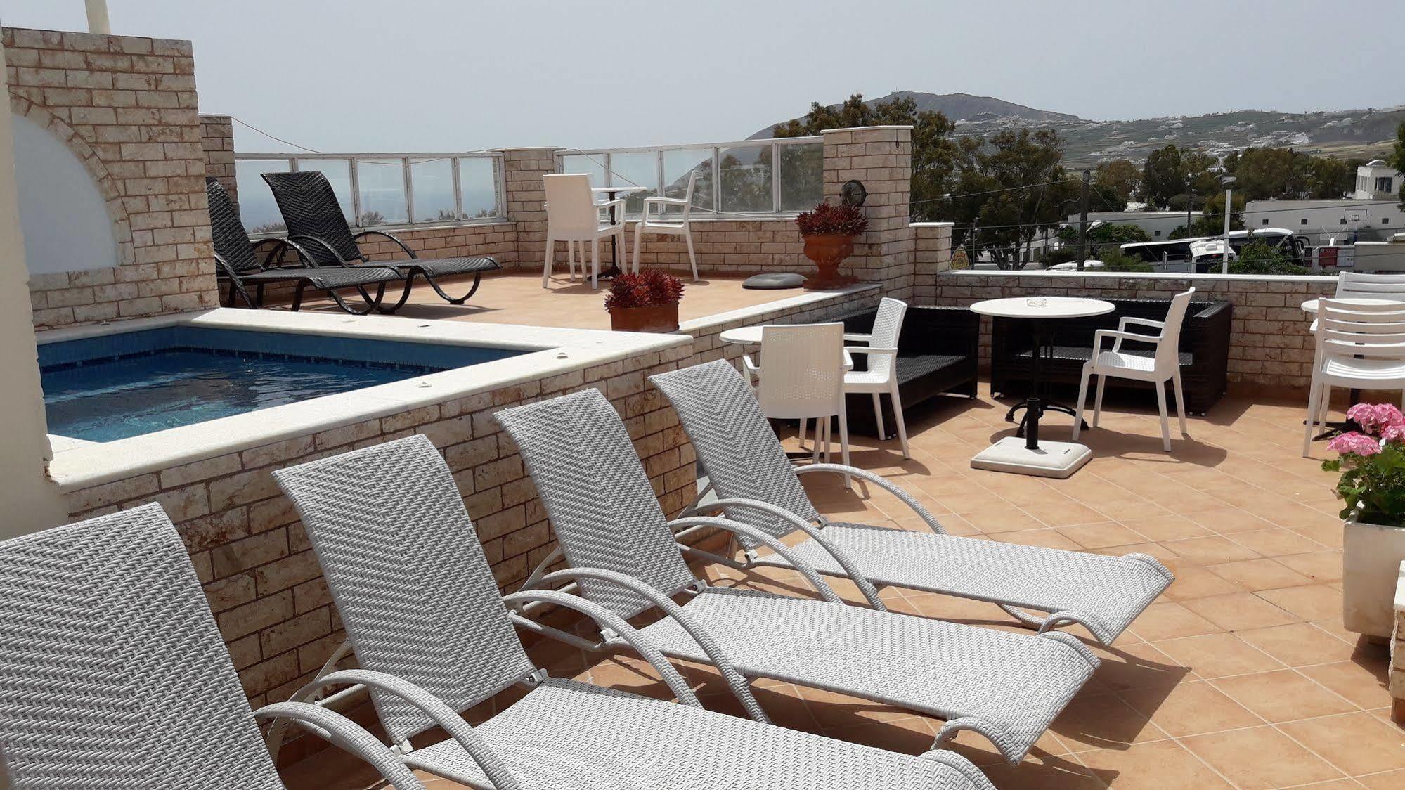 Villa Roussa City Center Fira  Eksteriør bilde